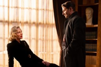 Guillermo del Toro Turns From Gory Monsters to Gauzy Film Noir with Nightmare Alley: Review