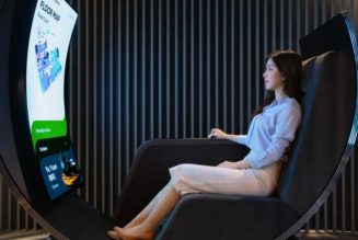 LG To Unveil Two New Curved Display Concepts at CES 2022