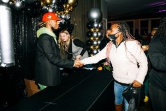 Metro Boomin Hosts Fifth Annual Christmas Charity Drive Benefiting Single Moms