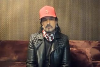 MÖTLEY CRÜE’s NIKKI SIXX: ‘We Never Intended On Getting Back Together’