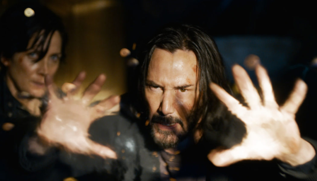 Neo Still Knows Kung Fu in Final The Matrix Resurrections Trailer: Watch