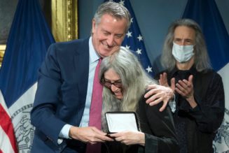Patti Smith Awarded Key to New York City