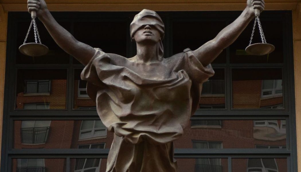 Shopify has a ‘textbook pirate’ problem, publishers allege