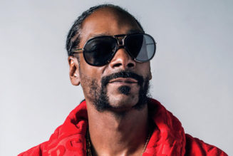 Snoop Dogg Butchers Several Names During 2022 Golden Globes Nominee Announcement [Video]
