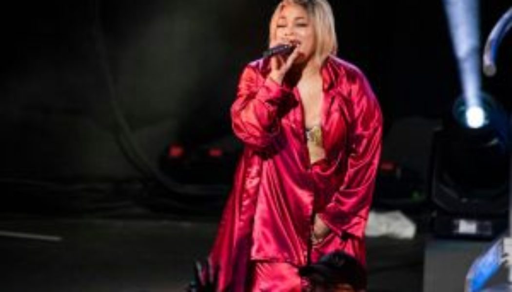 T-Boz Slammed For Allegedly Nudging Nicki Minaj & Cardi B Beef, TLC Member Says She Was Hacked
