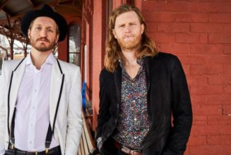 The Lumineers Land Fifth Alternative Airplay No. 1 With ‘Brightside’