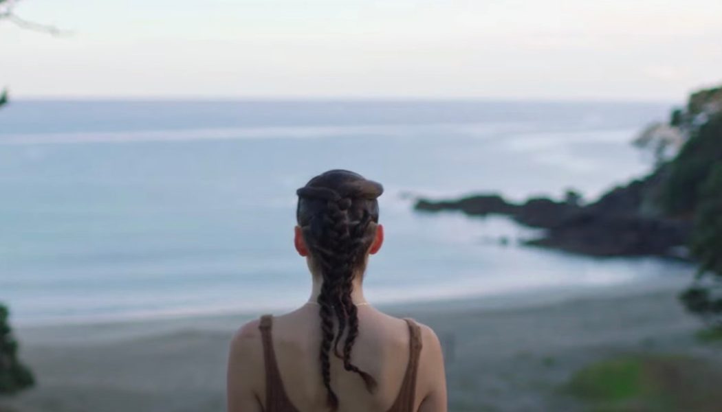 Watch Lorde’s “Leader of a New Regime” Video