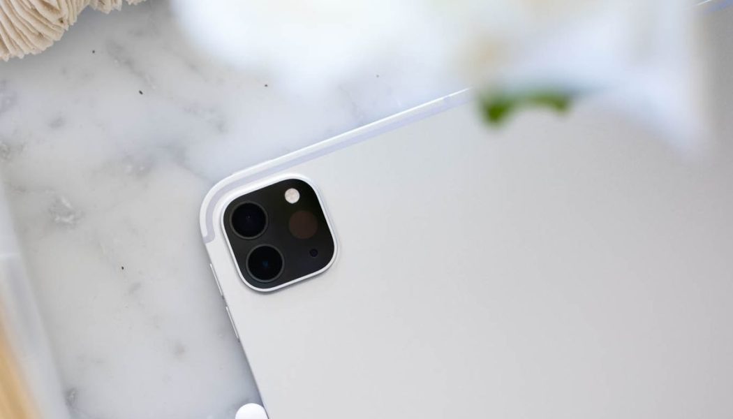 Apple’s largest iPad Pro with the M1 processor is $100 off