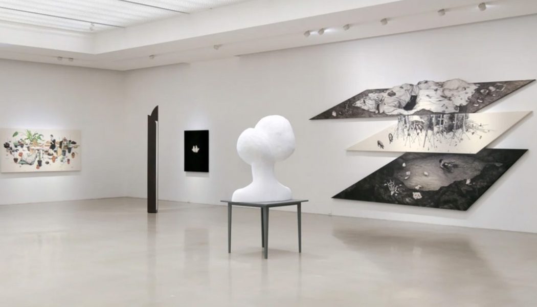 Arario Gallery Invites You Into “The 13th Hesitation”