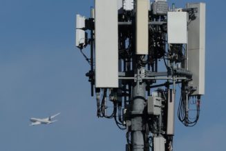 AT&T begins 5G rollout in limited number of metro areas