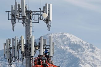 AT&T, Dish, and T-Mobile spend billions on more 5G spectrum
