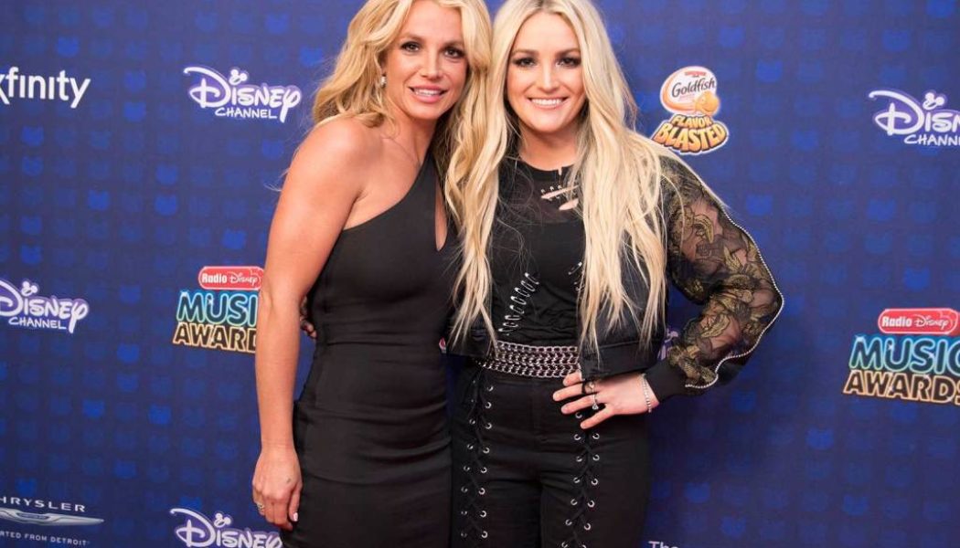 Britney Spears Defends ‘Zoey 101’ Star Alexa Nikolas, Calls Jamie Lynn ‘Scum’ for ‘Making Money Off of Me’