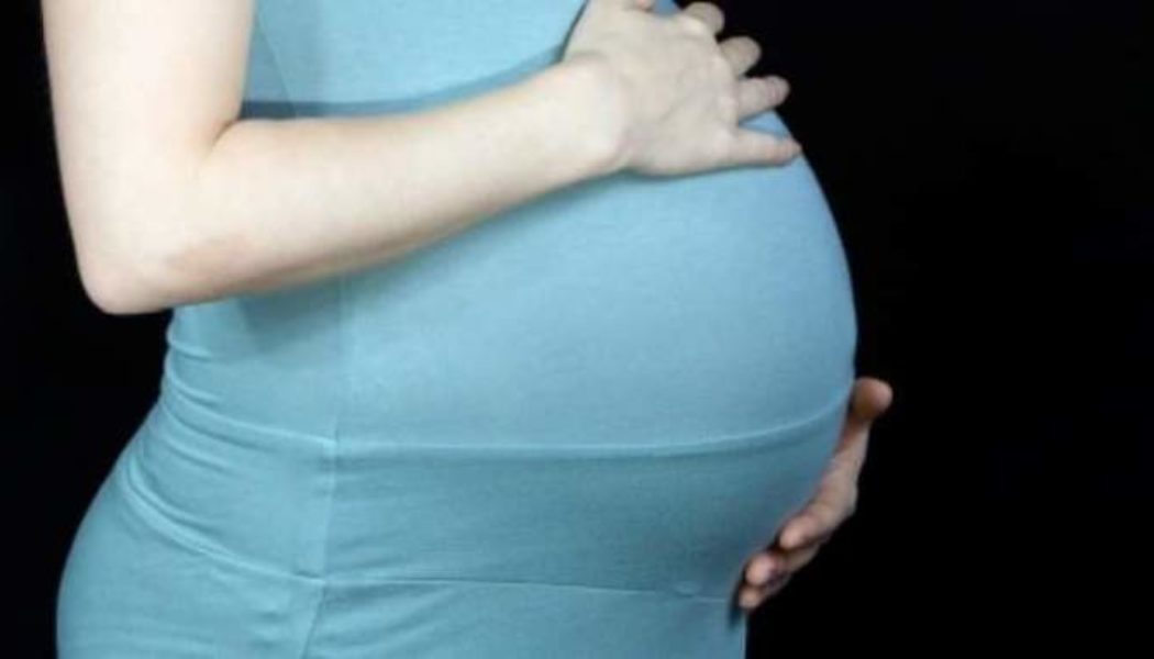 China Punishes Hospital Officials After Woman Miscarries Over Refusal To Admit Her Without Covid Test