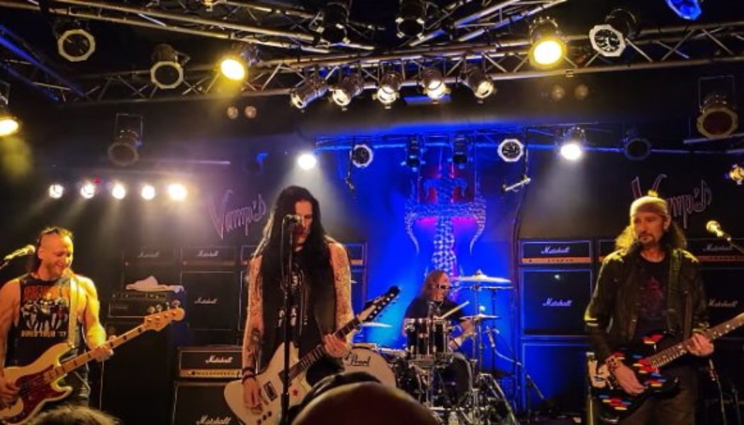 ERIC SINGER Joins Ex-KISS Bandmate BRUCE KULICK For Set Of Group’s ’80s/’90s Songs In Las Vegas (Video)