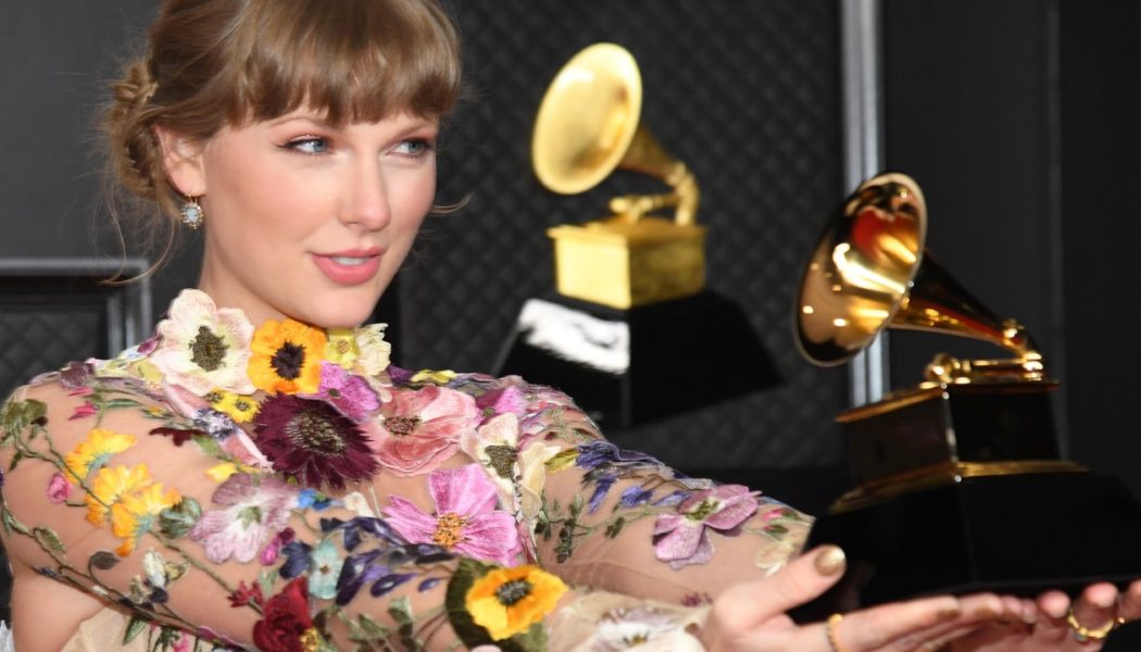 Grammys 2022 Rescheduled for April in Las Vegas