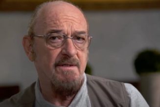 JETHRO TULL’s IAN ANDERSON: Coronavirus Is ‘Not Going Away’