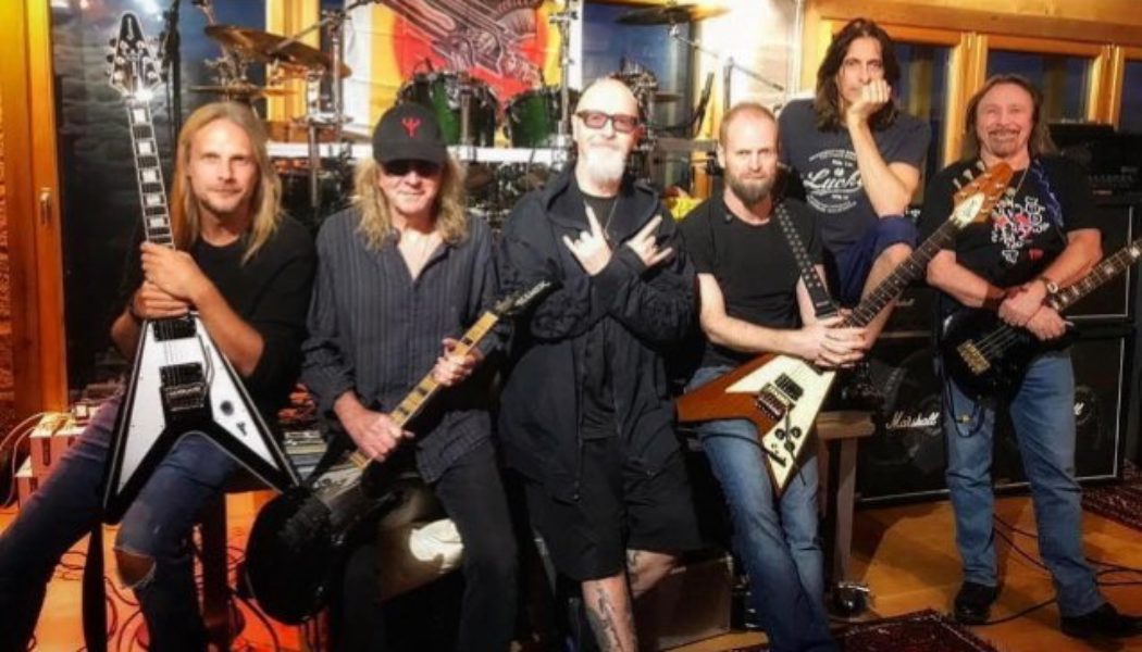 JUDAS PRIEST To Tour As Quartet While Former Touring Guitarist ANDY SNEAP Focuses On His Production Work
