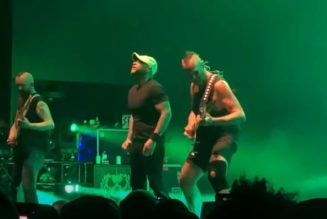 KILLSWITCH ENGAGE Rejoined By Singer HOWARD JONES At Opening Concert Of 2022 ‘Atonement’ Tour (Video)