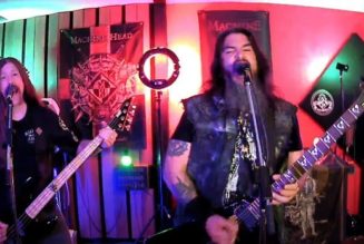 MACHINE HEAD’s ROBB FLYNN And JARED MACEACHERN Perform Entire ‘Catharsis’ Album For Fourth Anniversary (Video)