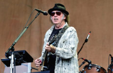 Neil Young on Joe Rogan, Spotify Spat: ‘I Support Free Speech’