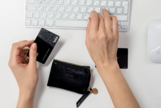 New “neo bank” integrates invoicing and payroll services