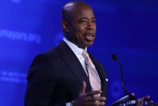 NYC Mayor takes pay cut as cryptocurrency market plunges