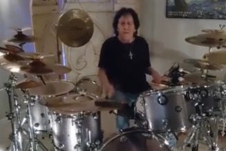 Original KISS Drummer PETER CRISS Rings In 2022 By Sharing Video Of New Drum Solos