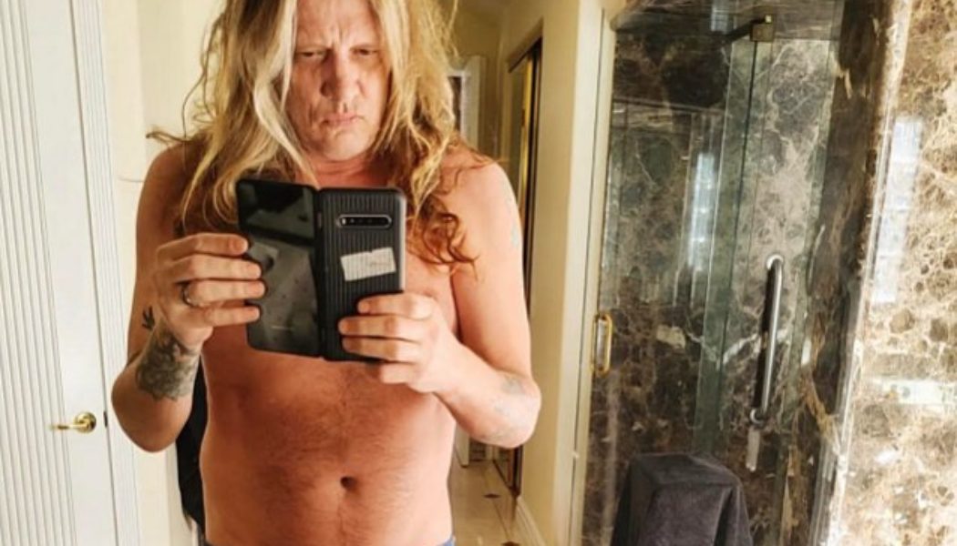 SEBASTIAN BACH: ‘I Have Lost Around 35 Pounds Since August 2021’