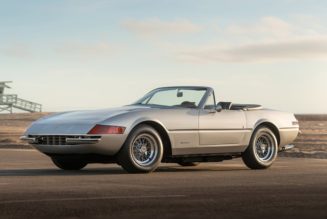 Sydney Pollack’s 1971 Ferrari 365 GTS/4 Daytona Spider Is Up for Auction