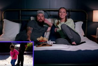 The Teen Moms (And Some Familiar Faces) Are Having A Girls’ Night In