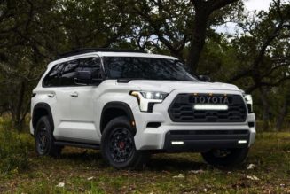 Toyota Equips Its 2023 Sequoia SUV With a Twin-Turbo V6 Hybrid Powertrain