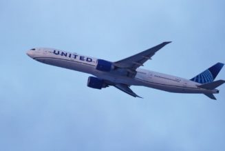 US airlines warn of ‘catastrophic disruption’ on Wednesday due to 5G activation