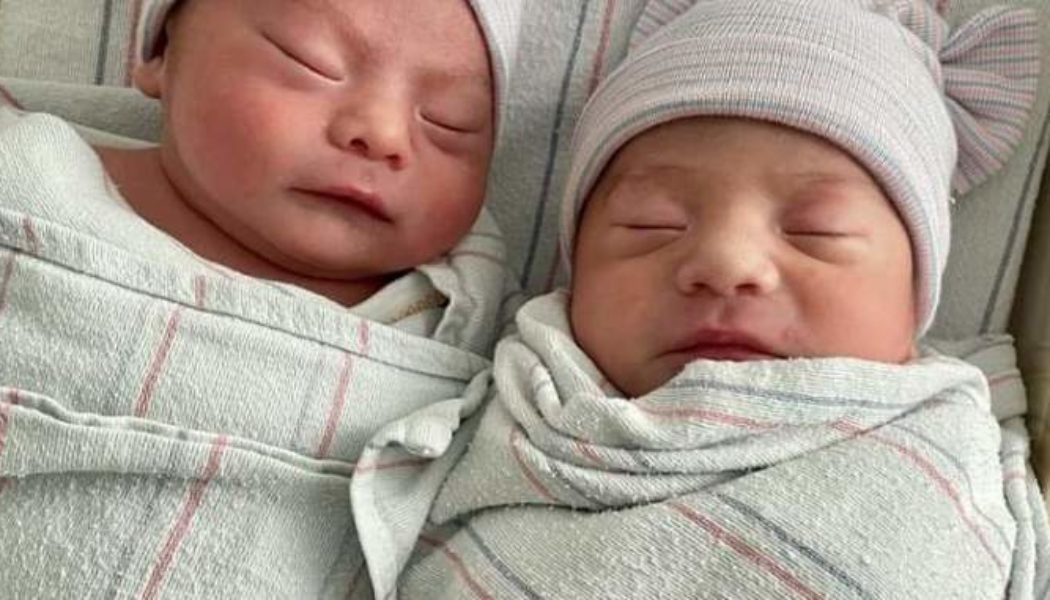 US Twins Born 15 Minutes Apart In 2021, 2022