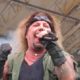 VINCE NEIL Schedules Solo Concert In Middle Of MÖTLEY CRÜE’s ‘The Stadium Tour’