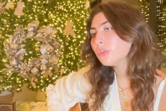 Watch CHRIS CORNELL’s Daughter TONI CORNELL Perform Solo Cover Of LEONARD COHEN’s ‘Hallelujah’