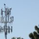 Why AT&T and Verizon are feuding with the US government over a last-minute delay to 5G