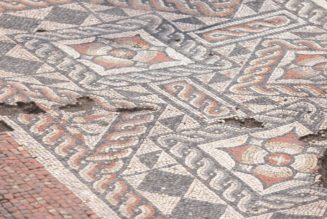 Archaeologists Find a Stunning Roman Mosaic in London