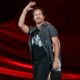 Eddie Vedder Heats up Feud With Motley Crue With Drumkit Diss