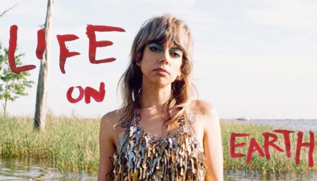 Hurray for the Riff Raff: Life on Earth