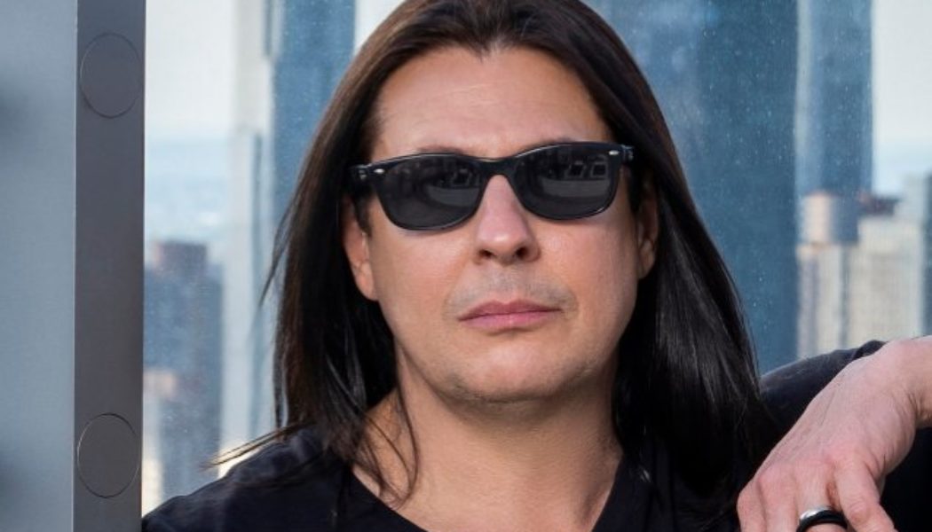 MIKE MANGINI: ‘I Made Zero Mistakes’ During My DREAM THEATER Audition