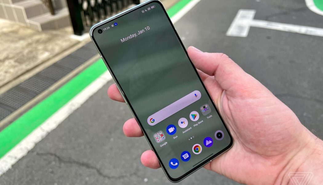 Realme announces $725 GT2 Pro flagship with ‘bio-based polymer’ design