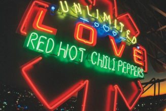 Red Hot Chili Peppers (with John Frusciante) Announce New Album Unlimited Love