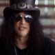 SLASH’s Advice To Young Artists: ‘Stick To The Music That You Really Love’