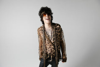 SPIN Presents Lipps Service With LP