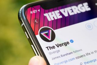 Twitter might be testing a way to let you untag yourself from threads