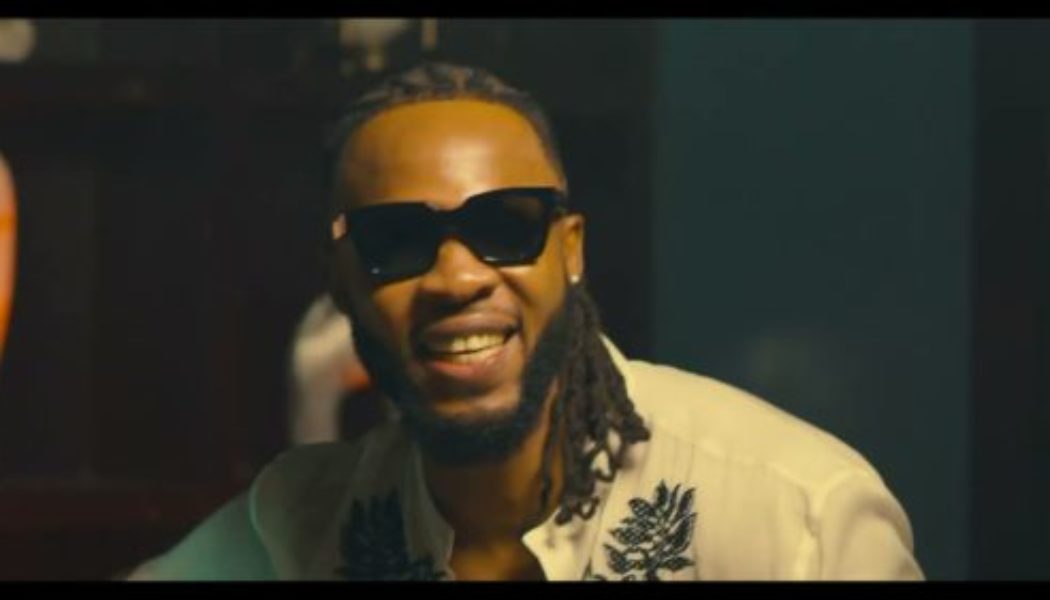 VIDEO: Flavour – Beer Parlor Discussions ft. Waga Gee