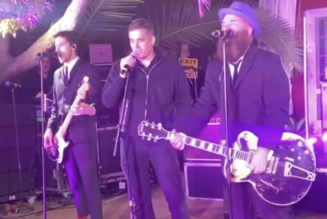 Watch Jesse Michaels Join Tim Armstrong Onstage For Mini Operation Ivy Reunion