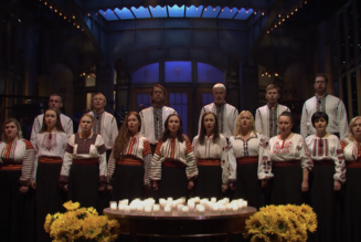 Watch Ukrainian Chorus Dumka of New York Open SNL With “Prayer for Ukraine”