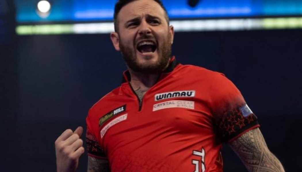 2022 Premier League Darts free bets and betting offers for Night Four
