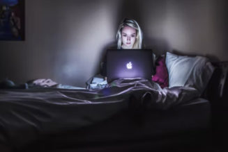 6 Tips For Finding The Right Online Therapist For Your Needs